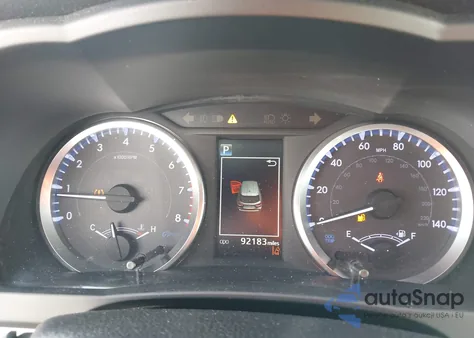 2019 Toyota Highlander Le from USA, damaged, VIN 5TDBZRFH7KS722548